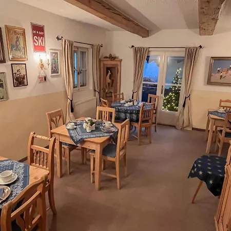 Koller, Haus ゲストハウス 3*