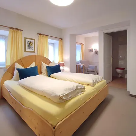 Koller, Pension Haus Kitzbuhel