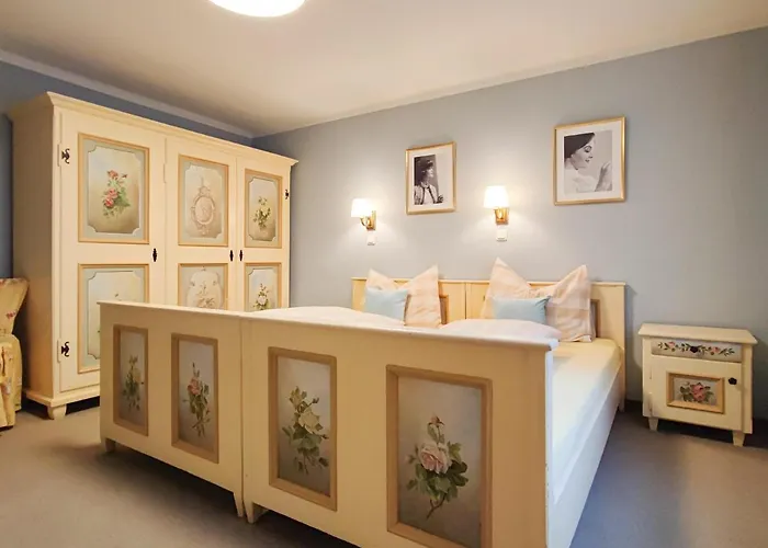 Koller, Haus Penzion Kitzbühel