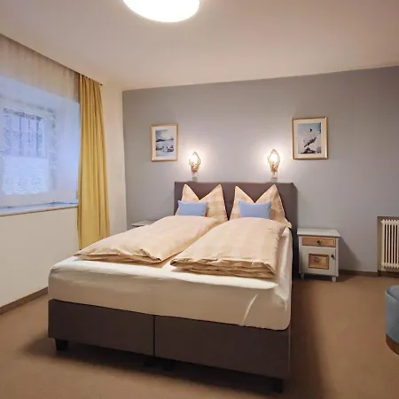 Koller, Pension Haus Kitzbuhel